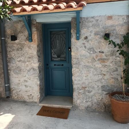 Apartment Rustico Epidaurus Екстер'єр фото